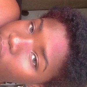 Meet your Posher, Maeva